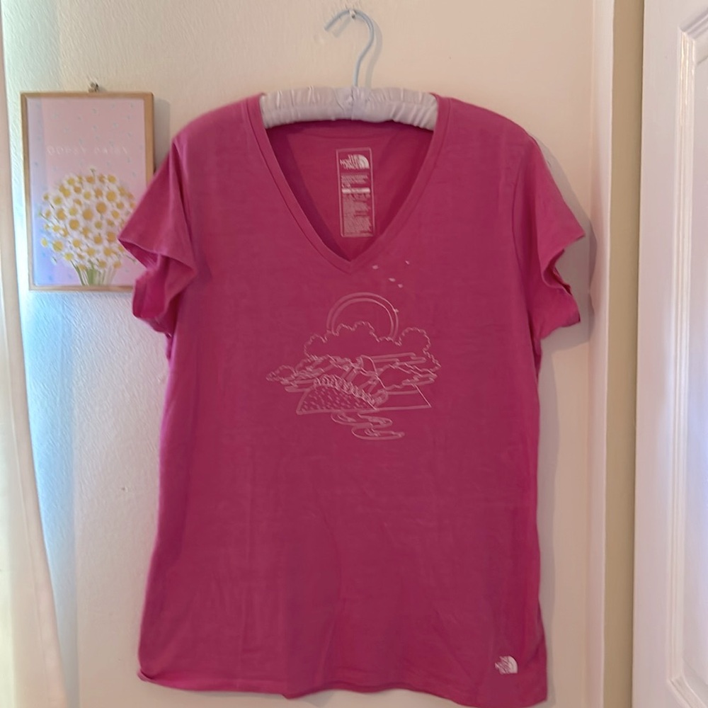 The North Face v-neck t-shirt